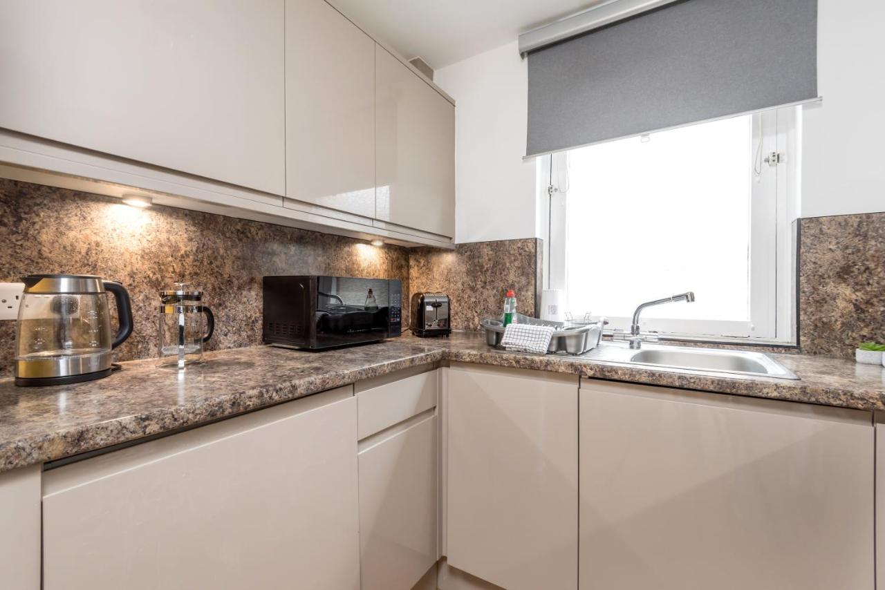 Cosy 1 Bedroom In The West End Edimburgo Esterno foto