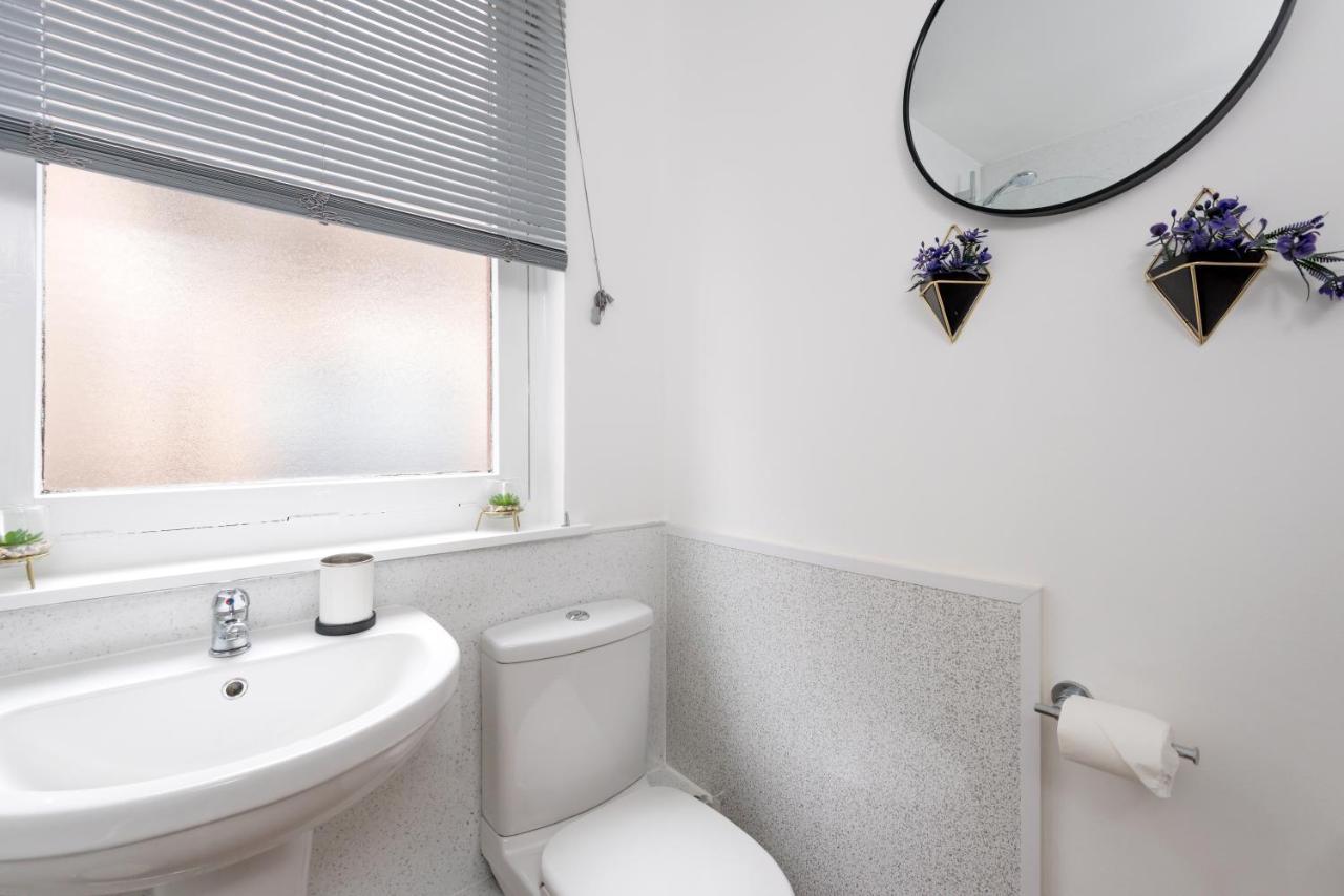 Cosy 1 Bedroom In The West End Edimburgo Esterno foto